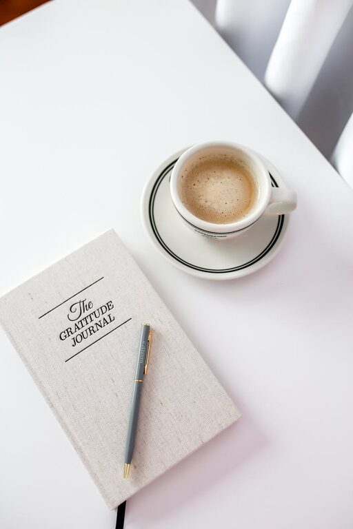 How to Start a Gratitude Journal: A Step-by-Step Guide
